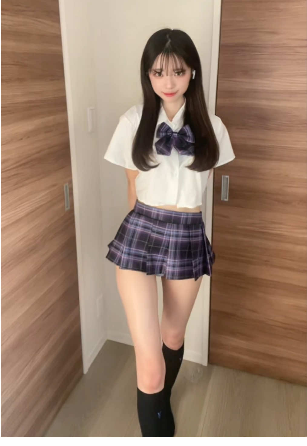 火曜日お疲れ様！！ 目覚めてしまったかもしれない、コスプレの扉🥸 #fyp #おすすめにのりたい #制服 #制服ダンス #ミニスカート 