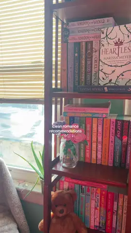 clean romance recs for younger people and people who don’t like spice !! #BookTok #romancebooks #BookRecommendations #books #bookish #bookrecs #romancebooktok #trending #spring #fypシ #cleanromancebooks 