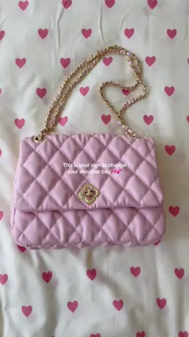 💯pink!!!so cute and so soft 😭 It can hold everything I have.#bags #totebags #outfit #thatgirl #sportlightfinds #tiktokshopmademebuyit #springsale 