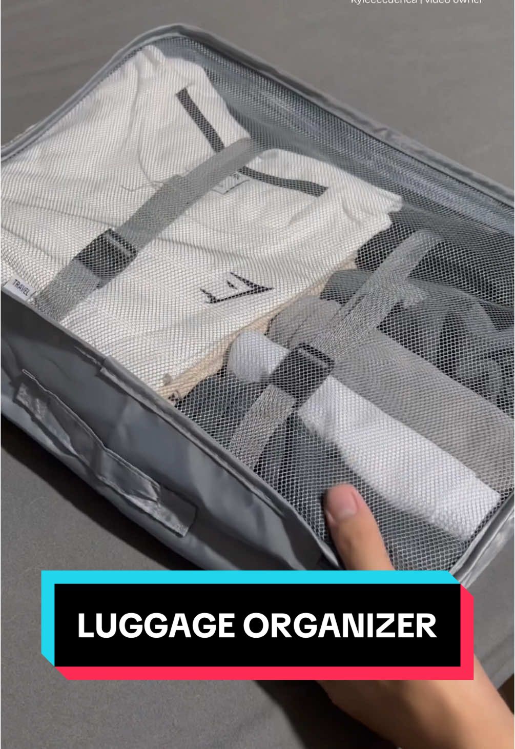 Clothes luggage organizer perfect for travelling #clothesorganizer #travelorganizer #bagorganizer #organizer #travelhacks #travelhack #clothesbagorganizer #luggagepacking #luggageorganizer 