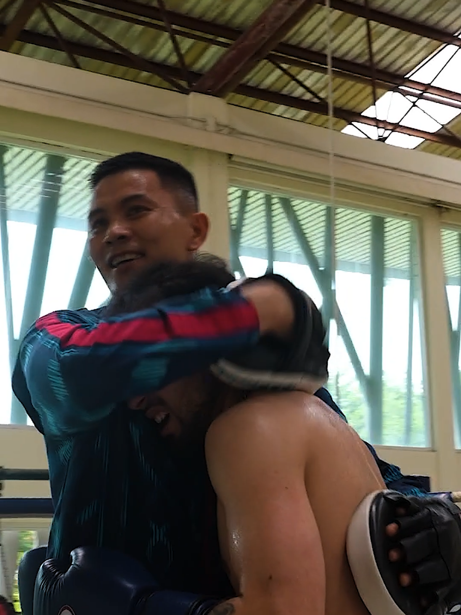 entrené con un boxeador olímpico 🥊🇹🇭