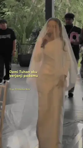 Demi tuhan aku berjanji padamu | Lagu pernikahan kita Arsy Widianto ft Tiara Andini #lagupernikahankita #arsywidianto #tiaraandini #liriklagu #foryou #berandatiktok #beranda #berandafyp #masukberanda 