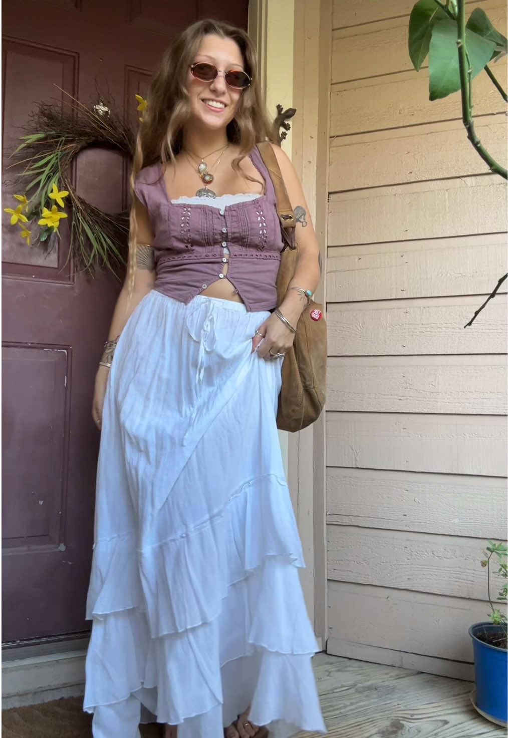 <3 outfit for a date with bf #vintageoutfits #freepeople #thrift #shopsecondhand #OOTD #spring #Summer #texas #vintage #boho #flowyskirt 