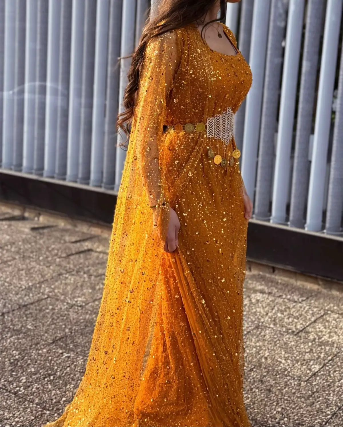 Kurdisches Kleid zu vermieten  #kurd #kurdishdress #fistan #kurdish #kurdischeskleid #kurdischekleider ##kurdishforyoupage ##kecakurda ##kurdishgirl ##kurdishculture ##kurdisharmy ##fyp≥› ##viralvideo ##viraltiktok # #viral # #foryou # #fy ##fyp#فستان_العيد #فستان #للايجار💙 