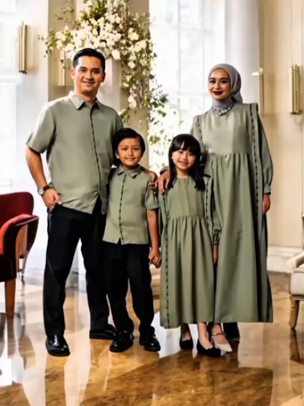 ZM Zaskia Mecca Sarimbit Family Set 1 - Romansa Khatulistiwa - Edisi Wijayakusuma | Gamis Wanita, Kemeja Koko Pria Anak #fashionmuslimah #couplekeluarga #sarimbitfamily #bajukeluarga #coupleset #kemejapria #kemejaanak #gamiswanita #bajumuslim #bajukoko #bajucouple #sarimbitkeluarga #couplestyle  #belanjaditiktoklagi #ai 