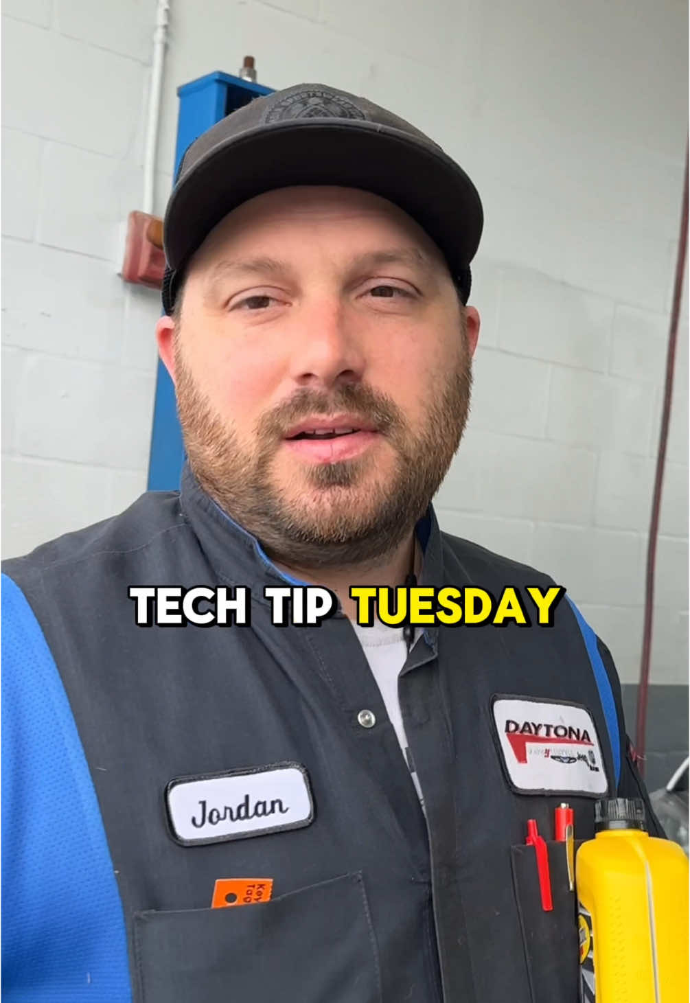 Tech Tip Tuesday with Jordan! 🛠️ Let’s talk oil changes—because skipping them can seriously cost you. Sticking to your manufacturer’s recommended oil change interval helps prevent sludge buildup, thermal breakdown, and engine damage. ✅ Avoid costly repairs ✅ Keep your engine running smooth ✅ Protect your investment We recommend using trusted products like Mopar and Pennzoil for top-tier performance. Have questions? Come see us at Daytona Dodge Chrysler Jeep RAM—we’re here to help keep your vehicle in top shape! #TechTip #OilChange #PreventativeMaintenance #Mopar #Service #MoparOrNoCar 