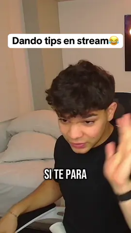 Clip extraído de Kick: HeyLucio #stream #kickstreaming #charlando #policia #humor #consejo #venezuela 