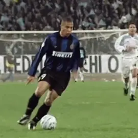 R9 ตัวเทพฟุตบอลxก่อนตาย ฟีดด