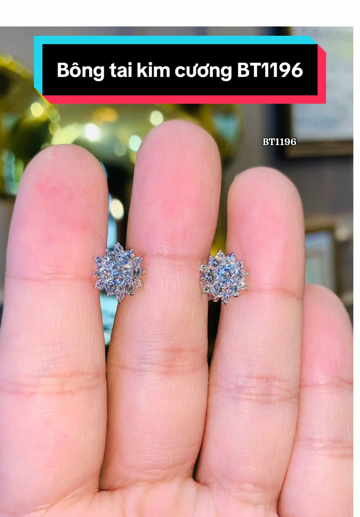 Mẫu bông tai thiết kế đặc biệt bởi Tâm Luxury, lấp lánh sang trọng✨ #TamLuxury #TamLuxurychannel #TamLuxuryvn #TamLuxurydiamondjewelry #CongTyTNHHTamLuxury #Dandiamond #trangsuc #kimcuong #diamond #jelwery #bongtaikimcuong 