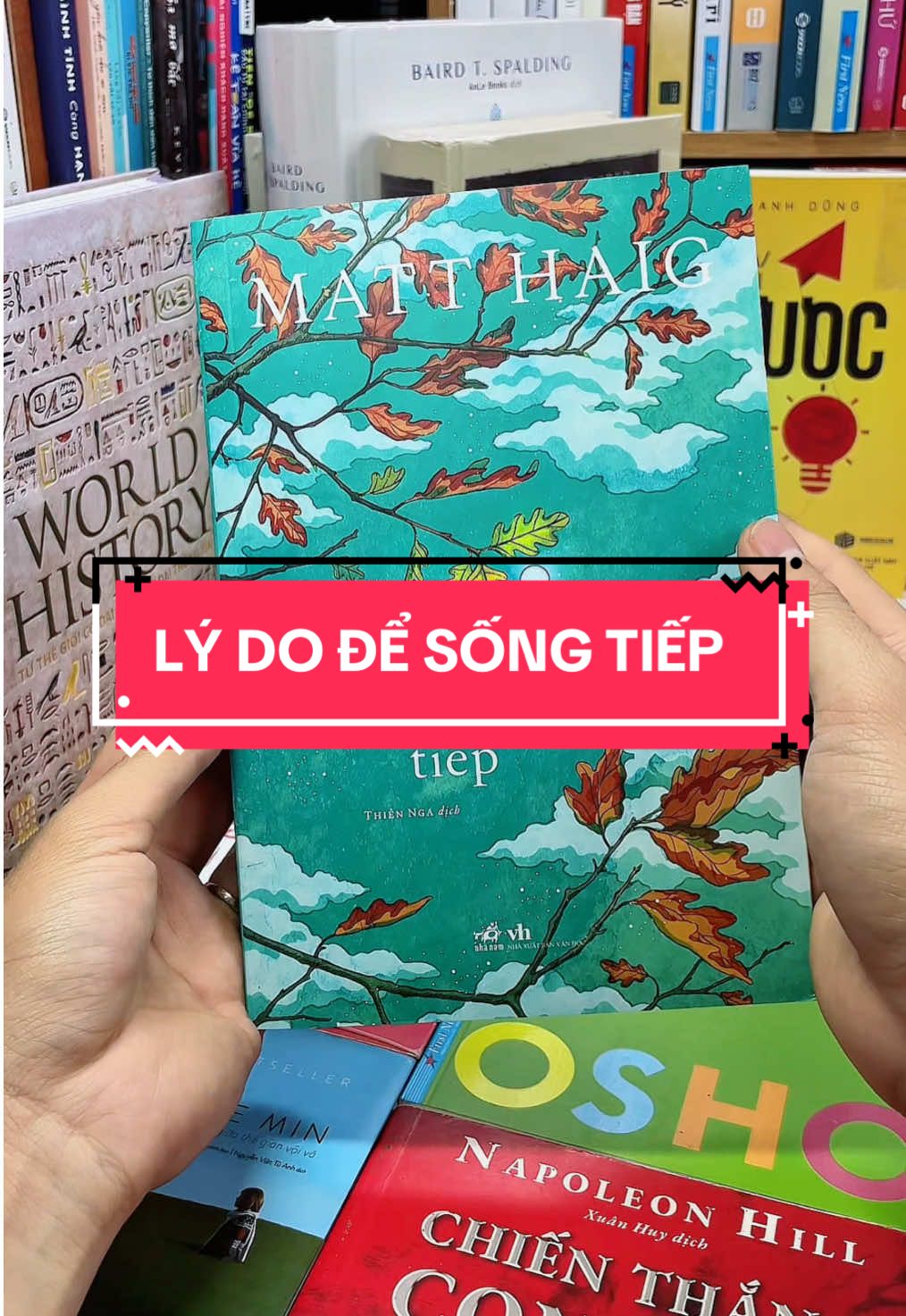 Cuộc sống đôi khi đầy rẫy những khó khăn và mất mát, khiến ta chênh vênh, lạc lối. Nhưng “Lý Do Để Sống Tiếp” của Matt Haig sẽ là ngọn đèn soi sáng con đường ấy!#tiemsachbinhyen #BookTok #sachhay #sách #reading #lydodesongtiep 