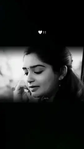 Un Meedhu Konda Kaadhal Uyiraum Thaandi Vaazhum 🤍  #tamilsong #fyp #tamilsong #tamiltiktok #trending #foryou #foryoupage #tamil #tiktok #Love#Musiq_beat 