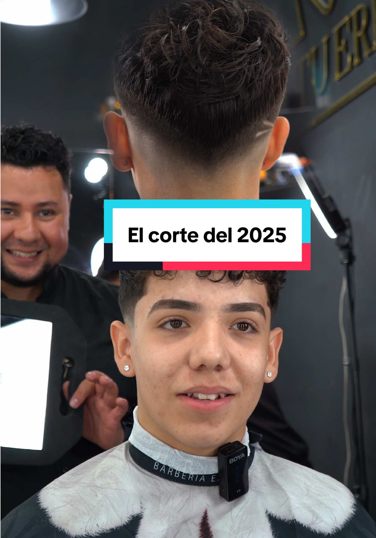 Mid fade el corte más solicitado este 2025  Si te gustaría hacerte este corte ve a mi Instagram y comenta “CORTE” en el último video  #asmr #haircut #barber #fyp #chile 