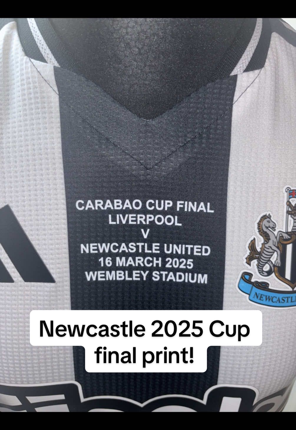 A very special print today as this customer wants the full cup final style to his Newcastle shirt. I’ve added one of the two goalscorers, watch to find out which👀 #explore #explorepage #football #footballshirtprinting #newcastle #carabaocup 