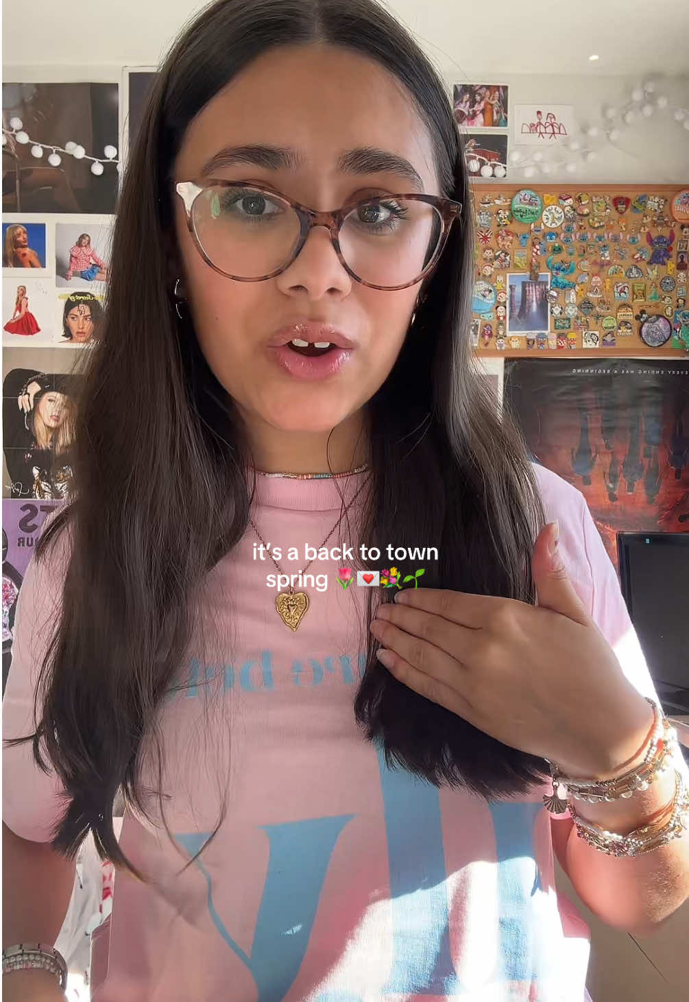 i love this song @loissedgwick #fangirl #loissedgwick #backtotownloissedgwick #loissedgwickmusic #ilyloissedgwick #sanfranloissedgwick #ithitsmeloissedgwick #music #spring #swiftie #trending 