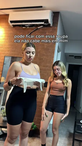 Sempre assim roupa passada de geração kkkk