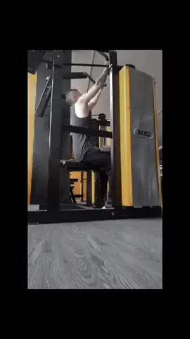 soy el más fuerte, sígueme y cambia tu vida. #gym #motivacion #motivacionpersonal #motivaciongym #Fitness #motivacionfitness #modelo #motivacionfitness 