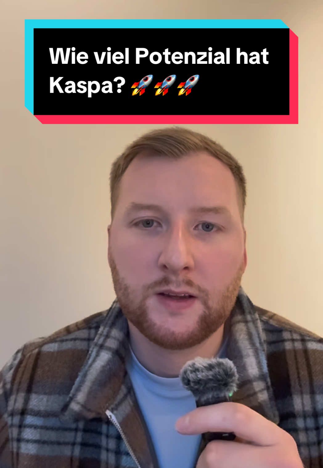 Wie viel Potenzial hat Kaspa? 🚀 Kaspa (KAS) ist eine Kryptowährung, die in der Krypto-Community zunehmend Aufmerksamkeit erhält. Sie basiert auf einer innovativen Blockchain-Architektur, die sich von klassischen #Blockchains unterscheidet – nämlich dem sogenannten BlockDAG (Directed Acyclic Graph). Dadurch ergeben sich einige interessante Potenziale: 🏃‍♂️ Hohe Transaktionsgeschwindigkeit: #Kaspa kann mehrere Blöcke pro Sekunde verarbeiten (derzeit etwa 1 Block pro Sekunde, langfristig geplant sind 10+). Durch den DAG-Ansatz werden diese Blöcke parallel bestätigt – das erhöht die Skalierbarkeit enorm. ⏱️ Geringe Latenzzeiten: Die Bestätigung von Transaktionen erfolgt sehr schnell, oft in wenigen Sekunden. Das ist ein echter Vorteil im Vergleich zu #Bitcoin oder #Ethereum. ⛏️ Fairer Mining-Ansatz: Kaspa verwendet Proof-of-Work (#PoW). Damit soll sichergestellt werden, dass das Mining dezentral bleibt und auch mit GPUs wirtschaftlich ist. 💸 Keine Premines, kein #ICO: Kaspa wurde „fair“ gelauncht, ähnlich wie Bitcoin. Das bedeutet: keine Token wurden vorab an #Investoren vergeben, was bei manchen anderen #Coins zu Zentralisierung führt. ⚠️ Risiken & Herausforderungen - Noch in früher Phase: Das Projekt ist technisch vielversprechend, aber im Vergleich zu Bitcoin oder Ethereum noch jung. - Wettbewerb: Viele andere Layer-1-Projekte versuchen ebenfalls, Skalierbarkeit und Dezentralisierung zu verbinden (z.B. #Solana, #Avalanche, etc.). - Adoption: Die Technik ist stark, aber ohne breite Nutzung bleibt der Preis spekulativ. ➡️ Fazit - Kaspa hat aus technischer Sicht enormes Potenzial, insbesondere durch seine DAG-Struktur und schnelle, dezentrale Abwicklung. - Investment-Perspektive: Langfristig interessant für Anleger, die an die technologische Weiterentwicklung und Adoption glauben – aber es bleibt ein spekulatives #Investment. Was hältst du von Kaspa? Schreib es mir in die Kommentare! 💪🏼 👍🏼 Wie findest du den Beitrag? Falls er dir gefällt, würde ich mich über ein Like sehr freuen. 😊  Dieser Beitrag stellt keine Anlageberatung dar!