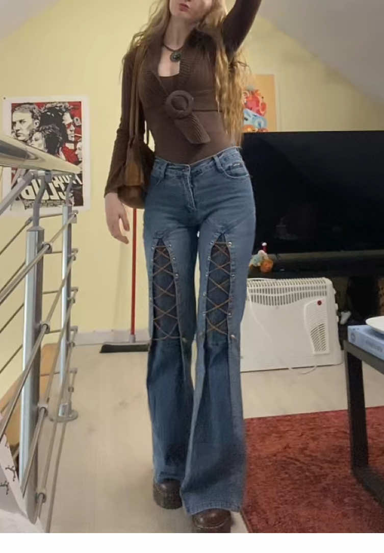 #outfit #ootdinspo #docmartens #70s #westernfashion 