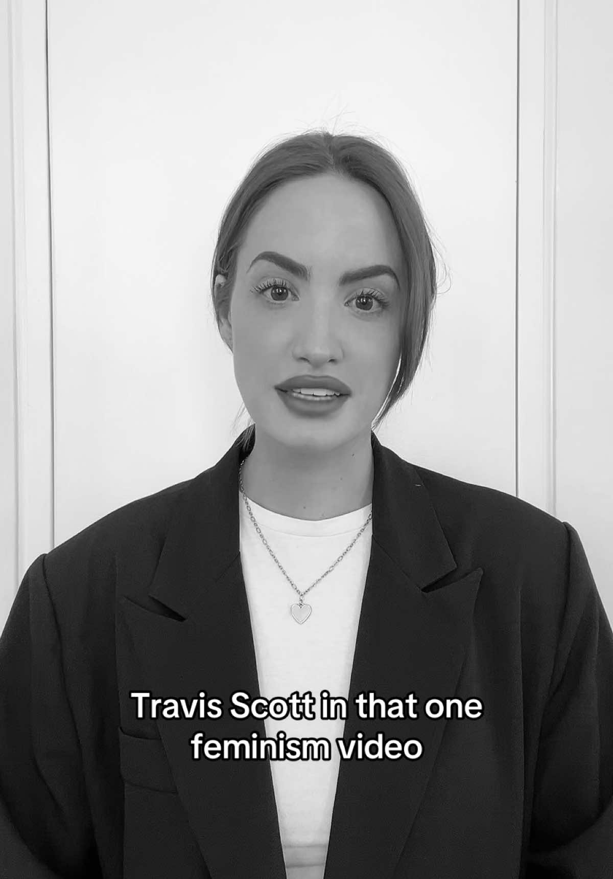 check the sound if ur confused @𝐂𝐎𝐕𝐄𝐑𝐁𝐑𝐈𝐂𝐊 