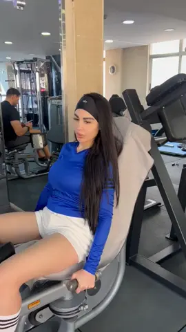 بص الحركة دي #christellemodel  #misslebanon 