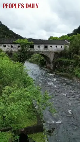 A tranquil retreat awaits within the mountains of Shexian County, east China's #Anhui Province, offering a green escape and the soothing sound of nature.