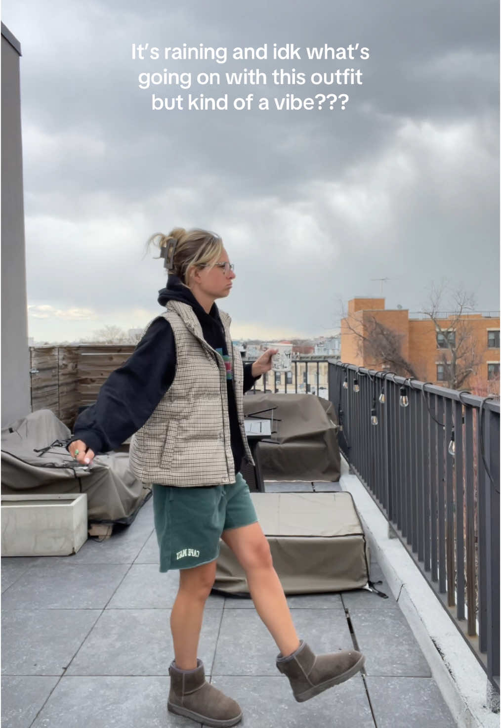 Confusing weather, confusing outfit #brooklyn #nyc #OOTD #fitcheck #nycstyle #nycstreetstyle 