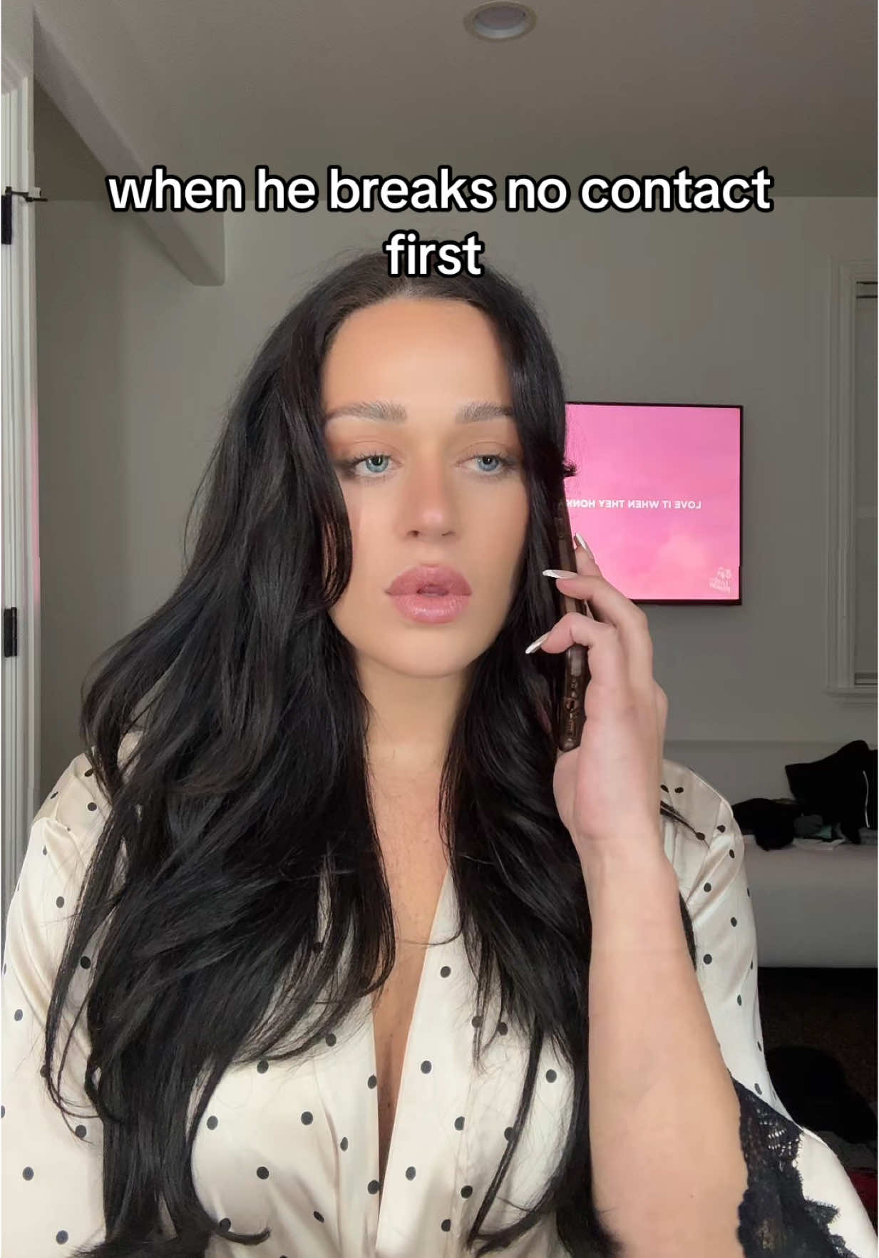 im outta the country 😭