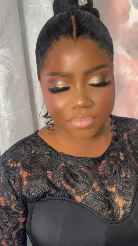 Réservation 784627090 #beautybyfatima #formationmaquillage #makeupartist #senegalaise_tik_tok #beauty #visibilité #viral #maquillaje #coiffure #CapCut #ziguinchor🍀☘️ #makeup  @BEAUTY BY FATYMA 