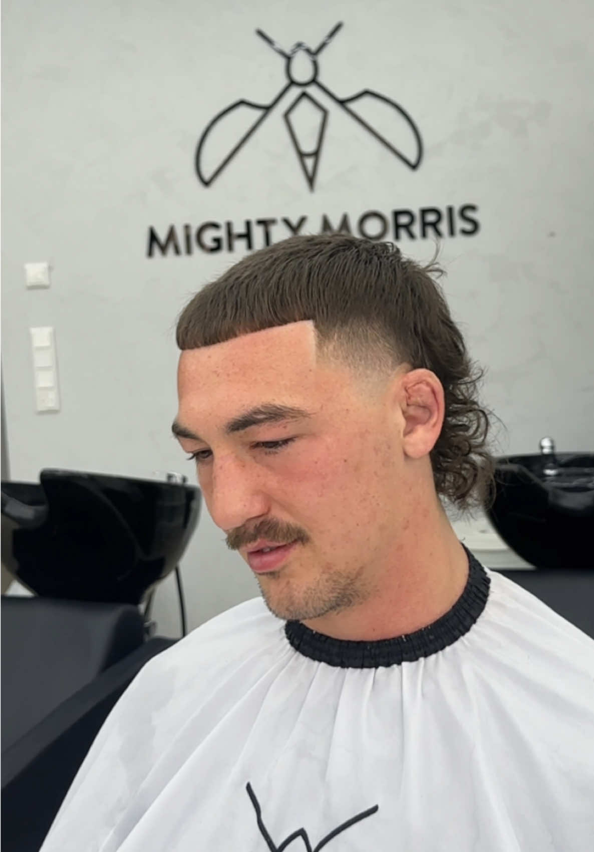 You’re not a real rugby player if you ain’t rocking the Crullet 😮‍💨😮‍💨  Link in bio for haircut appointments ✂️⚡️ #barber #barberlife #barberclips #barbertok #haircutmen #menshair #viralbarbers #viralbarber #fy #fyp #foryou #foryouviral #texture #menshaircuts #hairstylesformen #hairstylesmen 