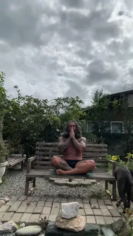 Amanhã é o último dia para você se inscrever no primeiro workshop do Brasil contra esse vício maldito em pornografia… não tenha vergonha, venha se libertar desse veneno e drena sua energia vital!  Link na Bio.  Faço minhas as palavras na voz de @marcelotoledo  