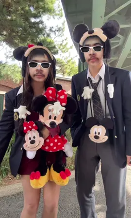 一年記念ディズニー行ってきた❤️✨#ディズニー #カップルディズニー #彼女がかわいすぎる #ファンキャップ #制服ディズニー #城郷#カップル #ディズニーシー @縦ロール 