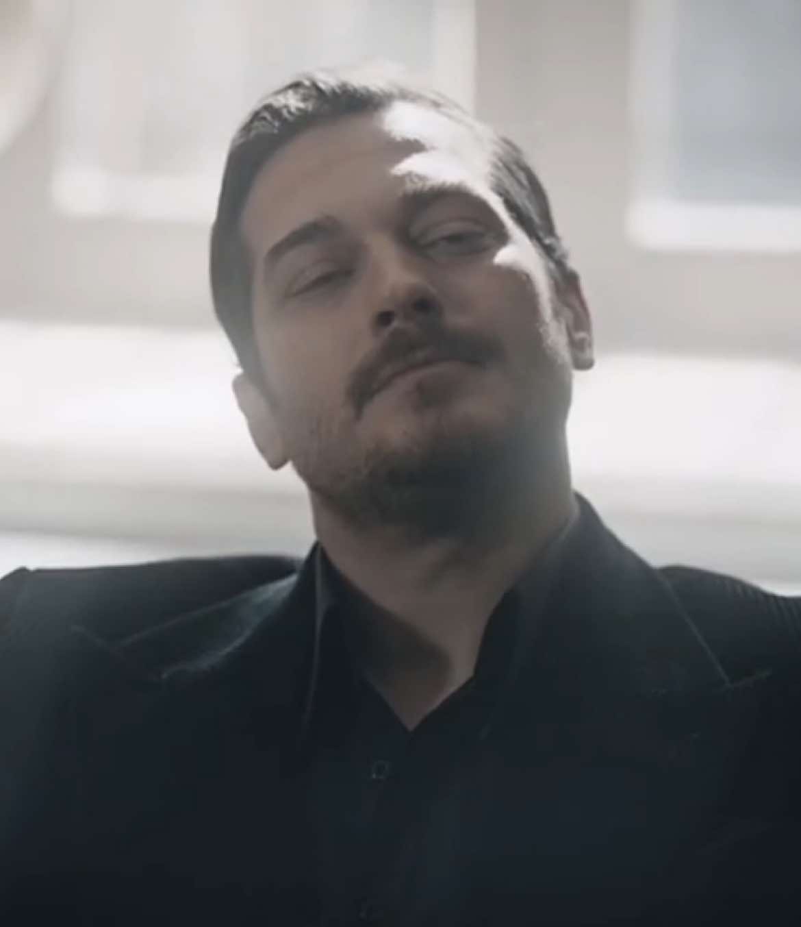hmmm #keşfetteyizzz #eşrefrüya #cagatayulusoy 