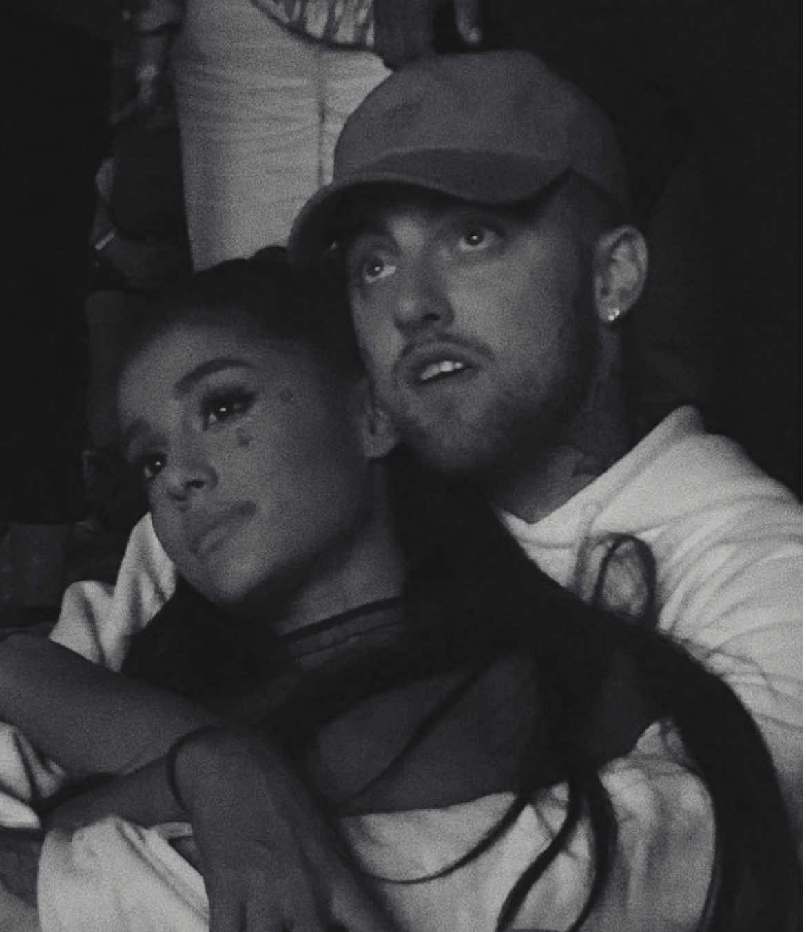 might delete this later | cc: starships (mine) twixtor/zooms/coloring/shakes/panning/flicker: new editing pack #aftereffects #edit #edits #arianagrande #macmiller #arianagrandeedit 