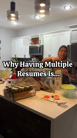 For a resume review click the link in my bio!  . #organizing #momlife #worktips #resumetips #wfh #workfromhome #remotework