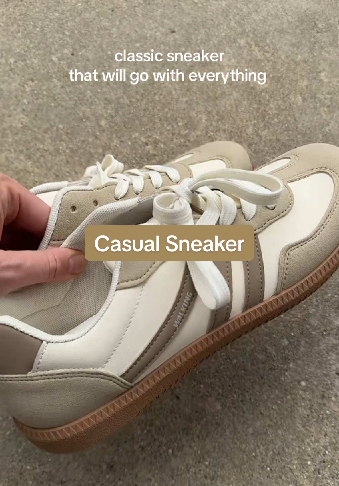 Runs true to size #sneaker #sneakers #womenssneakers #womensshoes #neutralsneakers #tennisshoes #tiktokshopfinds #tiktokshopping #casualsneakers #trainingshoes 