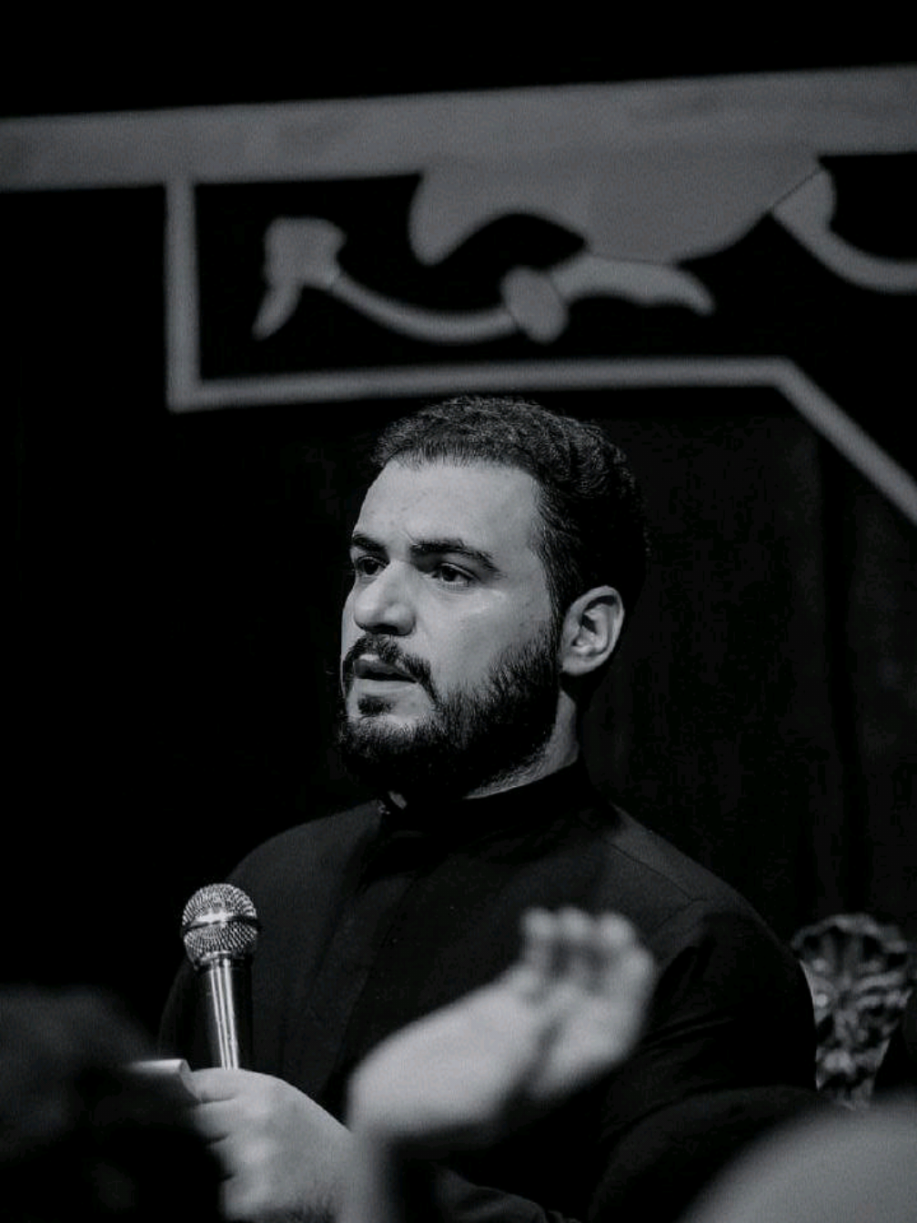 يسكتني ذنبي وارجع احچي بيه، أبچي اعتذارات وندم وأجيه..  #محمد_باقر_الخاقاني#ياحسين#التوبة#شور#عاشوراء#كربلاء#ندمان#يامهدي#محرم 