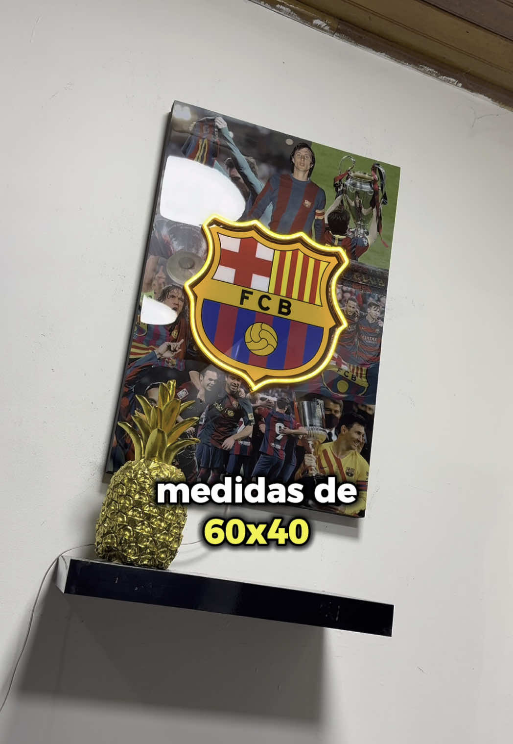 Que piensan sobre este comentario?😅😅 (solo es contenido)  #honduras #hn #neon #cuadrospersonalizados #barcelona 