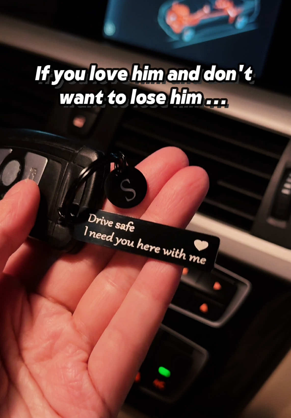 If you love him…💖🫶🏻🎁#keychain #giftideas #drivesafe #foryou #tiktokfinds #tiktokshopspringglowup #bf #fyp #husband #spring 