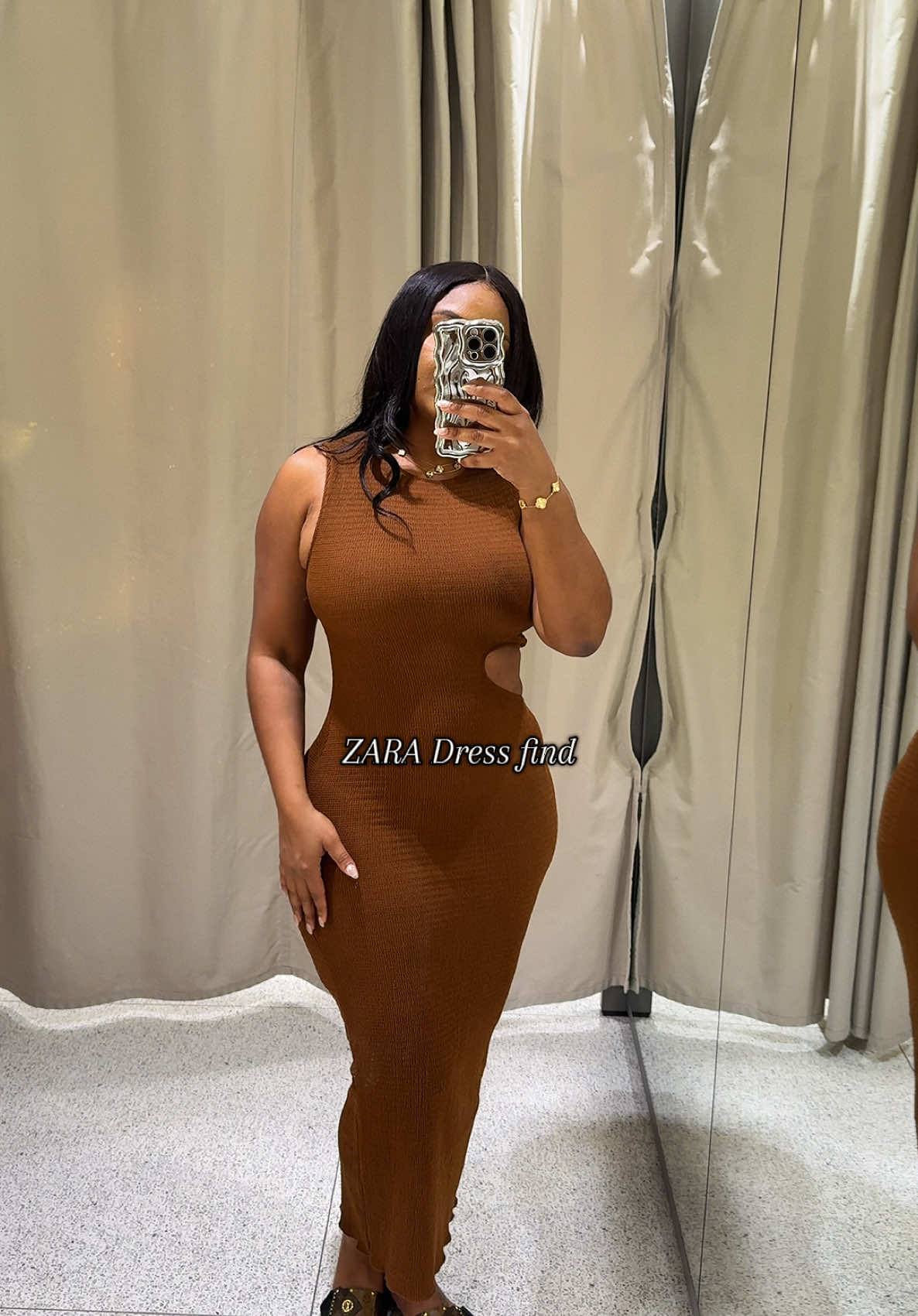 Zara dress find  TEXTURED CUT OUT DRESS - Brown  Long texture dress. Round neck and sleeveless. Cutout detail at waist. BROWN |  Comes in 3 colors.wearing a size medium  outfit deets link on my LTK. zara dresses march 2025 ZARA Try On Haul ZARA Dress zara  zara outfits  zara finds #zaradress #browndress #zaratryonhaul #zaratryon 