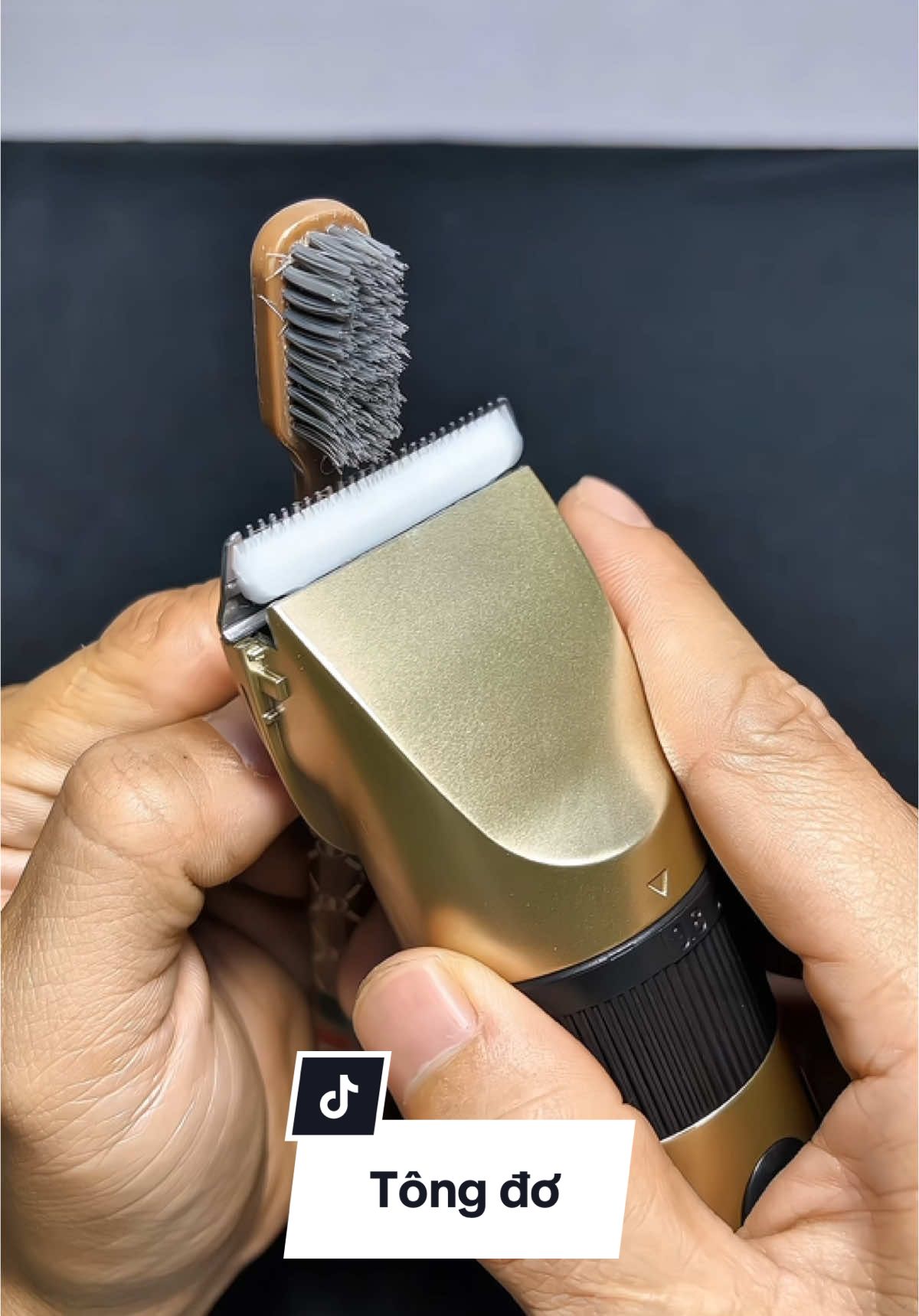 Tông đơ cắt tóc gia đình tiện dụng. #tongdocattoc #tongdocattocgiadinh #tongdocattialongchomeo 