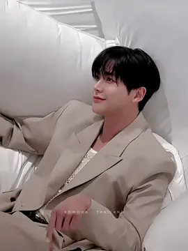 I could sit and watch this all day 😳 #로운 #ROWOON #ロウン #โรอุน