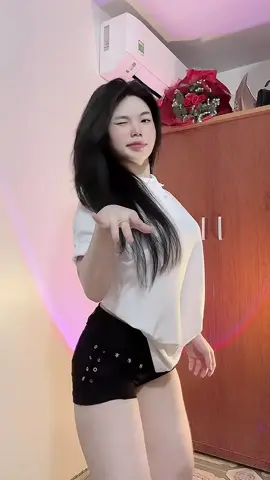 Cô độc vươngg ✨ |dc: ?? #fyp #nhảytrend #xhhhhhhhhhhhhhhhhhhhhhhh #cám 