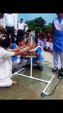 Physics Are Amazing 😱😳❤️.#physics #fisica #Science #slideshow #amazing #physicsexperiment #parati #fypシ゚viral 