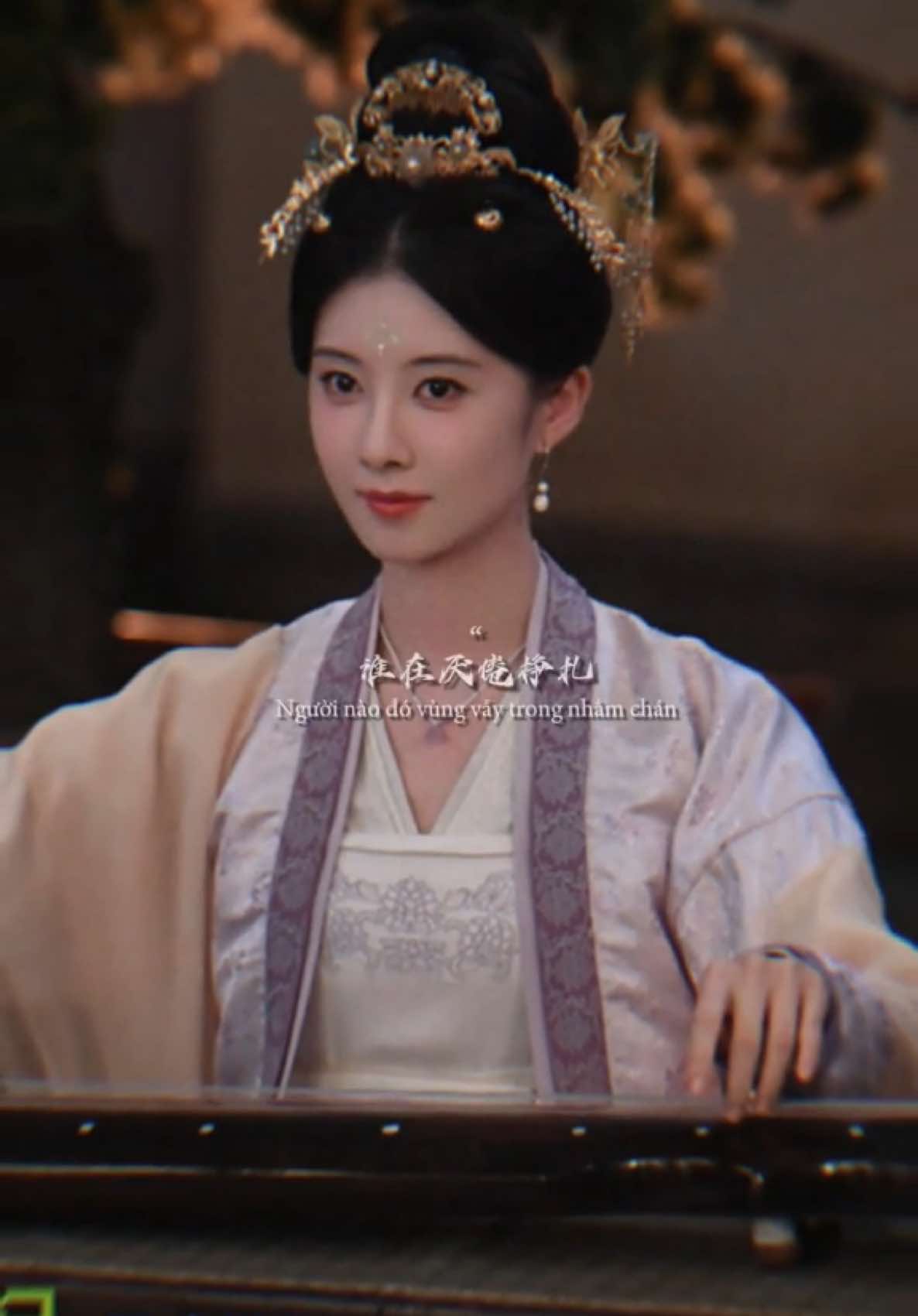 Tào Phỉ Nhiên vai Đại cô nương Khương Y phim Tự Cẩm. - Tào Phỉ Nhiên sinh ngày 17/2/1995 - Chiều cao: 1m68 - Nick weibo: https://weibo.com/u/2165931464 - Một số bộ phim đã tham gia: + Vùng Biển Trong Mơ + Yến Vân Đài + Thần Ẩn + Lưu Thủy Điều Điều + Sáu Chị Em ...v.v  #TàoPhỉNhiên #曹斐然 #tựcẩm #tucam #sijin #xuhuongtiktok #fpyシ #phgcng 