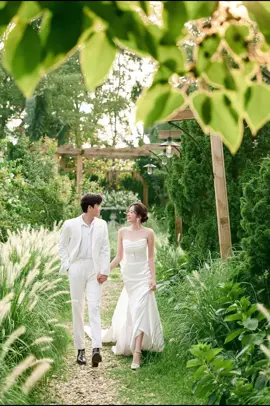 Concept ảnh cưới Santorini #tokyowedding #chupanhcuoidephanoi #anhcuoidephanoi #anhcuoidep #xuhuong #vaycuoidep #anhcuoihanquoc #thuevaycuoihanoi #thueaodai