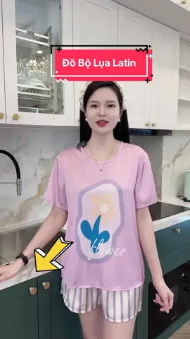 Bộ Ngủ Đùi Cổ Tròn Họa Tiết In 3D #champhan #champhanreview #châmphan #review #dobo #dobomacnha #bongu #dolua #doluaxinh #pijama #thoitrangmacnha #thoitrangnu #thoitrang 