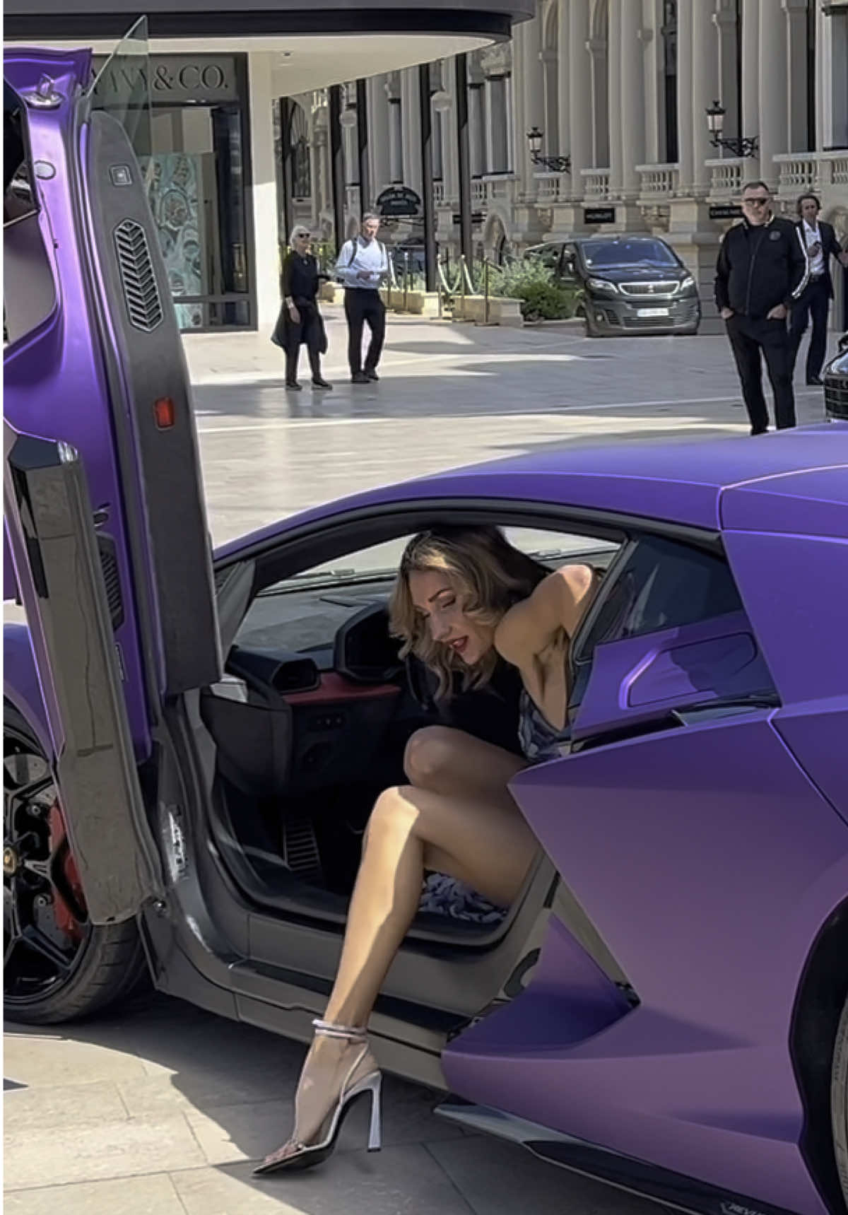 Girls lifestyle in Monaco #luxurylifestyle #monaco #lamborghini #prettygirls #millionairemindset 
