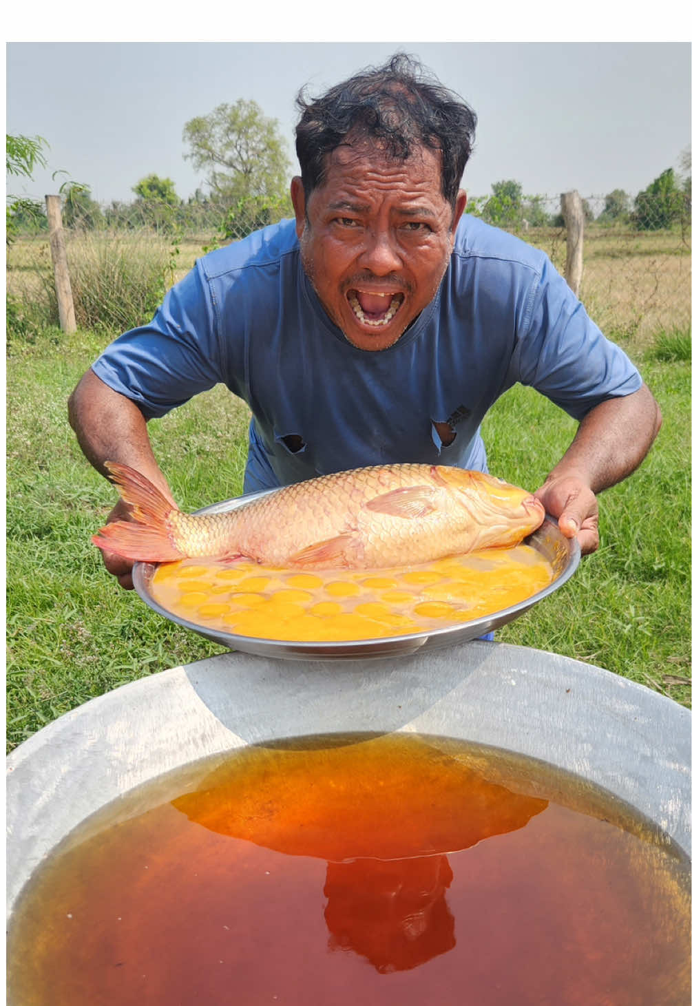 How to crispy fish with eggs recipe #tiktokfood #crispy #Yummy #foods 