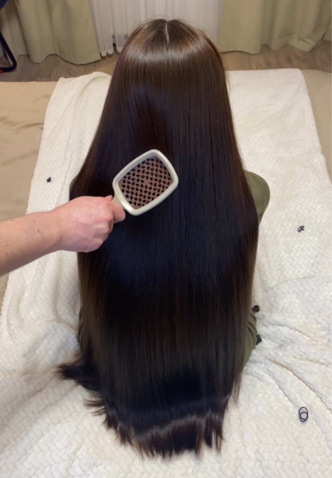 Brushing Long Hair ✨ #asmrhairbrushing #asmrhair #hair #longhair #tingles #brushinghair 