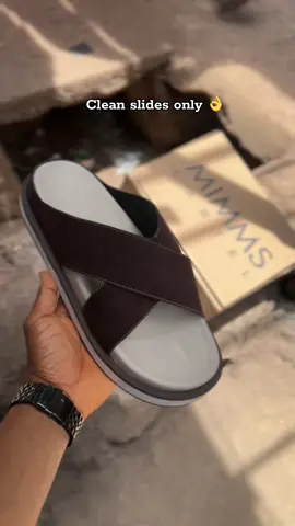#slippers #shoemaking #handmadefootwearsinenugu #giftideasforhim #giftideasforher #mimmscartel #mimmscartel #handmadefootwearinabuja 